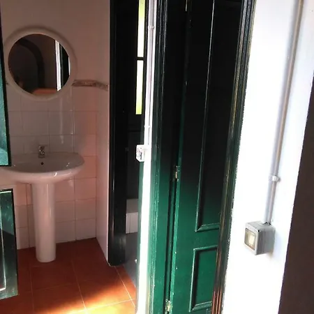 Albergue San Juan De Parres ゲストハウス *